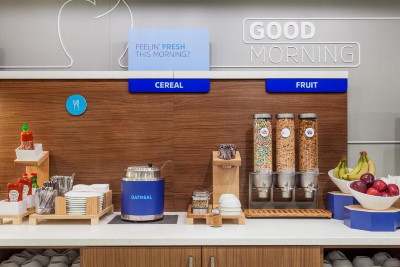 Holiday Inn Express & Suites - Milan - Sandusky Area By Ihg Exteriér fotografie