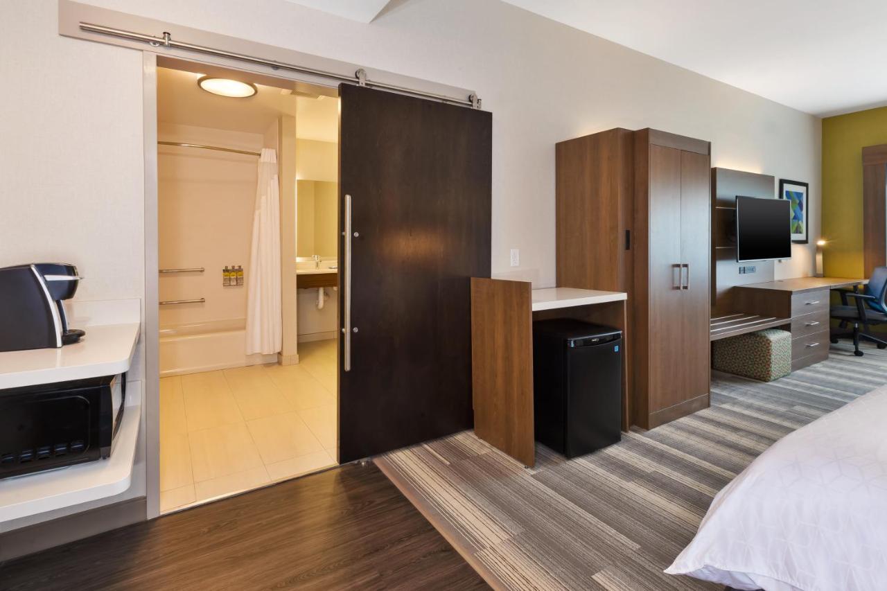 Holiday Inn Express & Suites - Milan - Sandusky Area By Ihg Exteriér fotografie