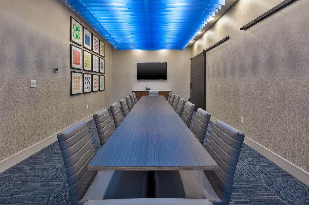 Holiday Inn Express & Suites - Milan - Sandusky Area By Ihg Exteriér fotografie