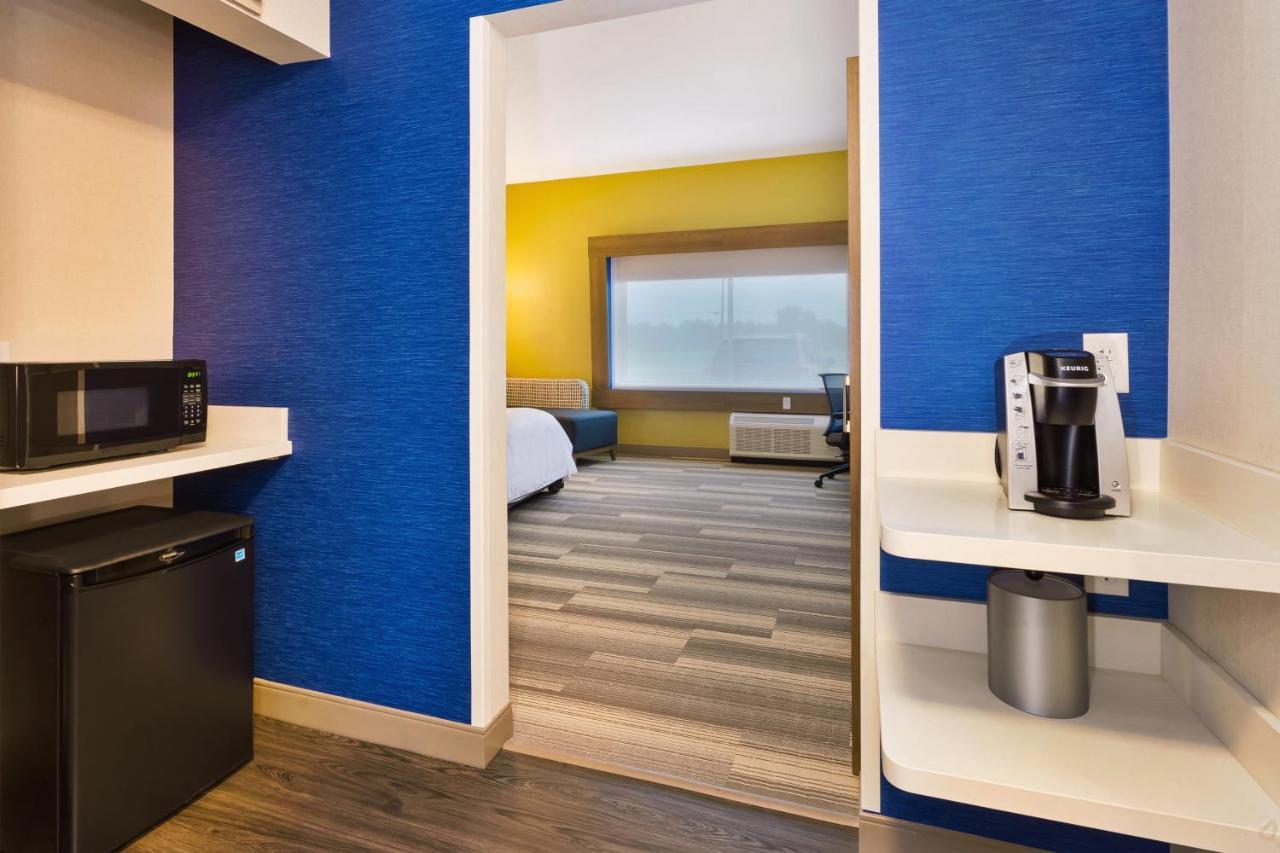 Holiday Inn Express & Suites - Milan - Sandusky Area By Ihg Exteriér fotografie
